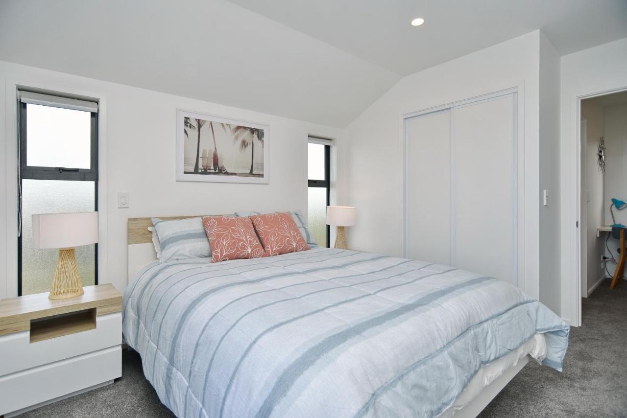 Sea Air And Sandy Beach, Beautiful 1 Bed 1 Bath クライストチャーチ エクステリア 写真