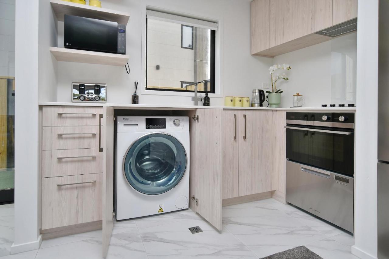 Sea Air And Sandy Beach, Beautiful 1 Bed 1 Bath クライストチャーチ エクステリア 写真